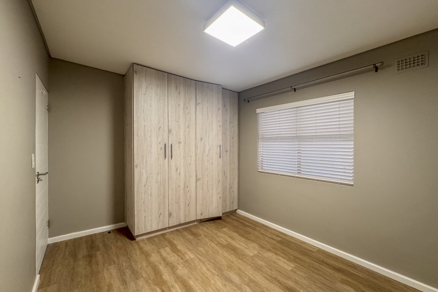 2 Bedroom Property for Sale in Olifantskop Western Cape